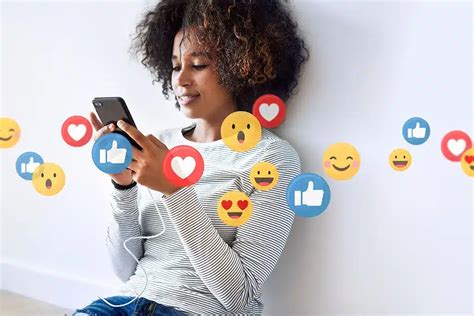 The Rise of Socialmediagirl: How Social Media Influencers are .